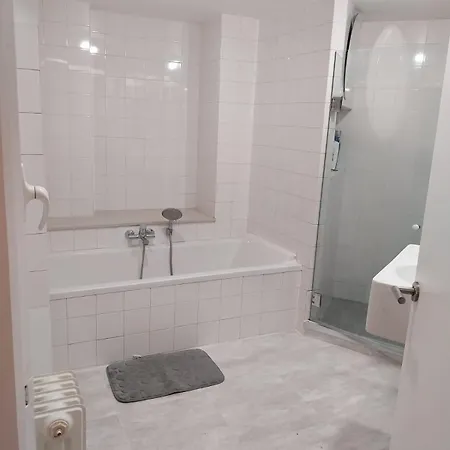 Apartment Duplex In Hall *