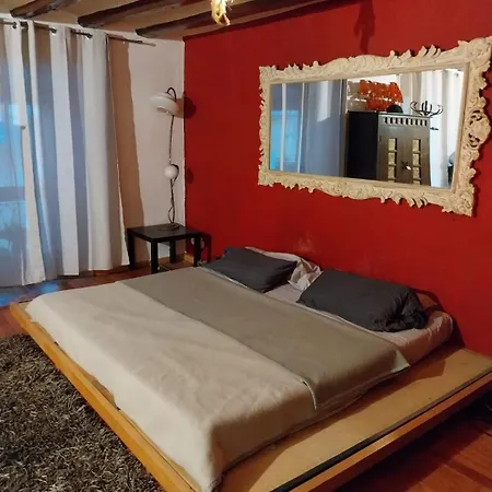 Apartment Duplex In Hall *